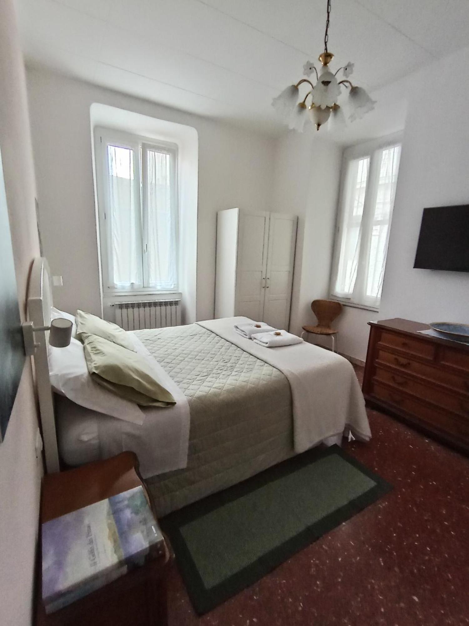 Ancora Qui, Nel Golfo Dei Poeti Apartment La Spezia Bagian luar foto